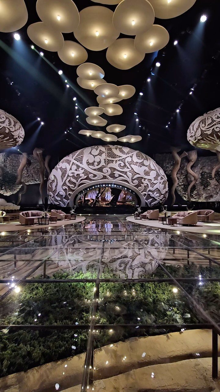 Fantasy Wedding Venue Ideas: 11 Storybook Settings 4 Ornate white patterned dome and glowing circular lights in a luxury event space